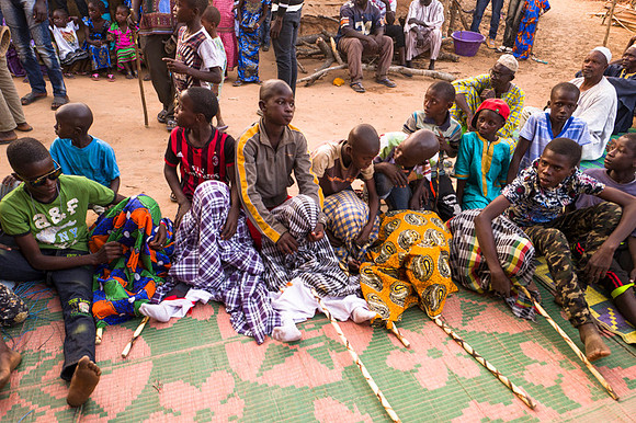 Life and medical aid in Buniadu, The Gambia, by Angelika Berndt photography.
