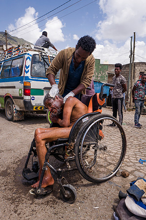 Live on the edge of society in Dessie, Ethiopia.