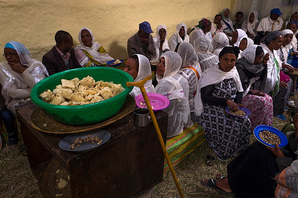 Live on the edge of society in Dessie, Ethiopia.